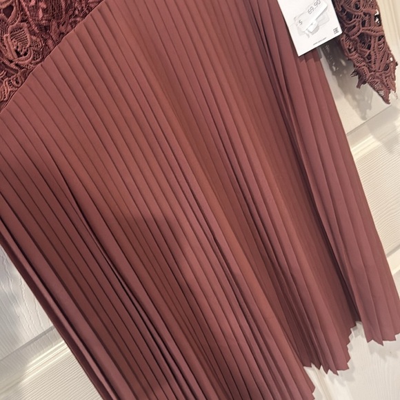 Zara NWT lace pleated dress, large - Picture 7 of 10